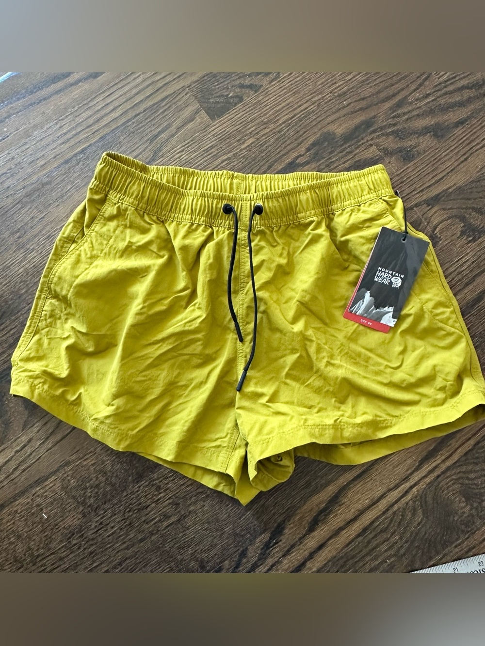 Mountain Hardwear Stryder Swim Shorts – Women’s XS – NWT - Picture 1 of 4